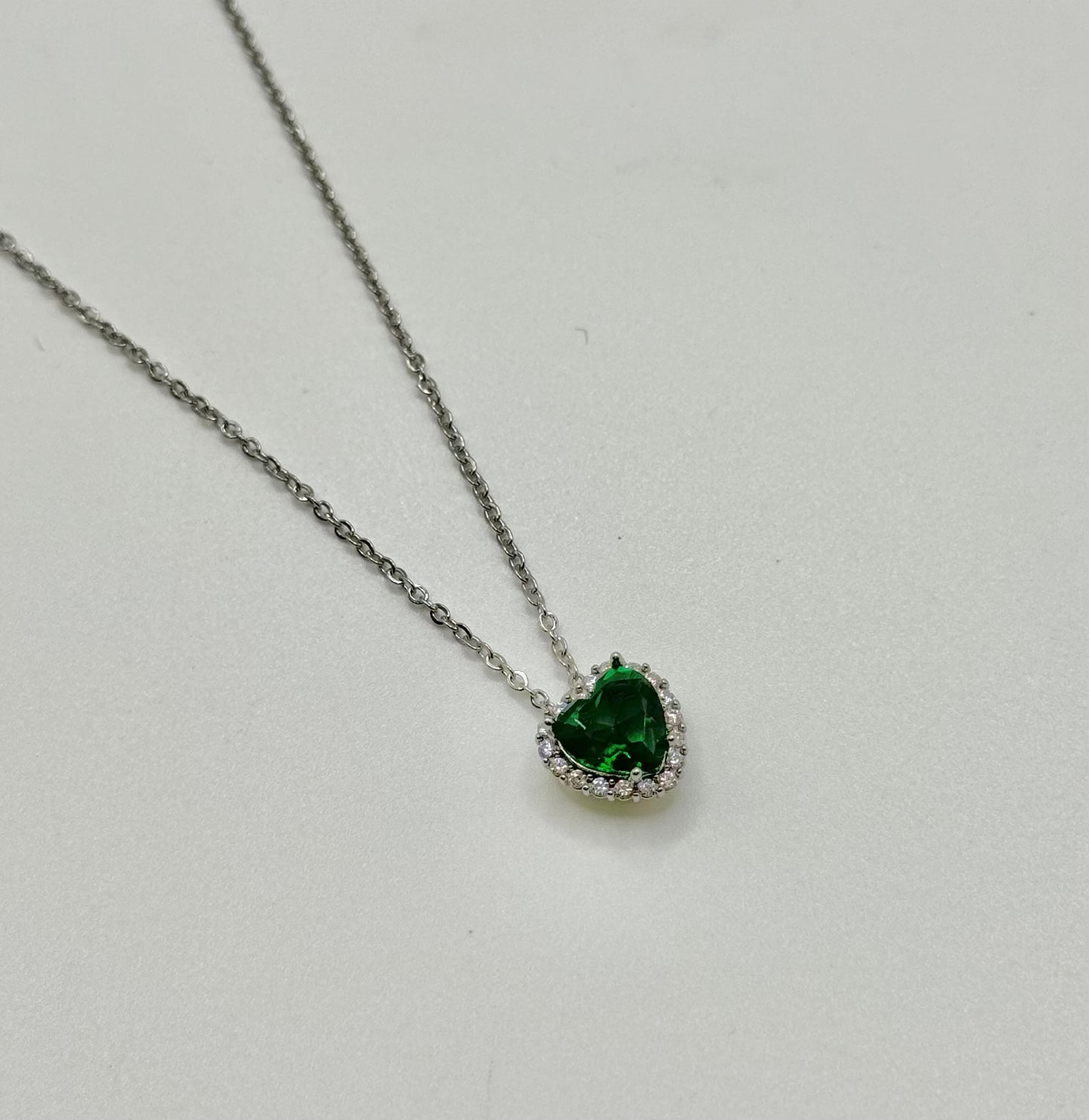Collana Green Hearth