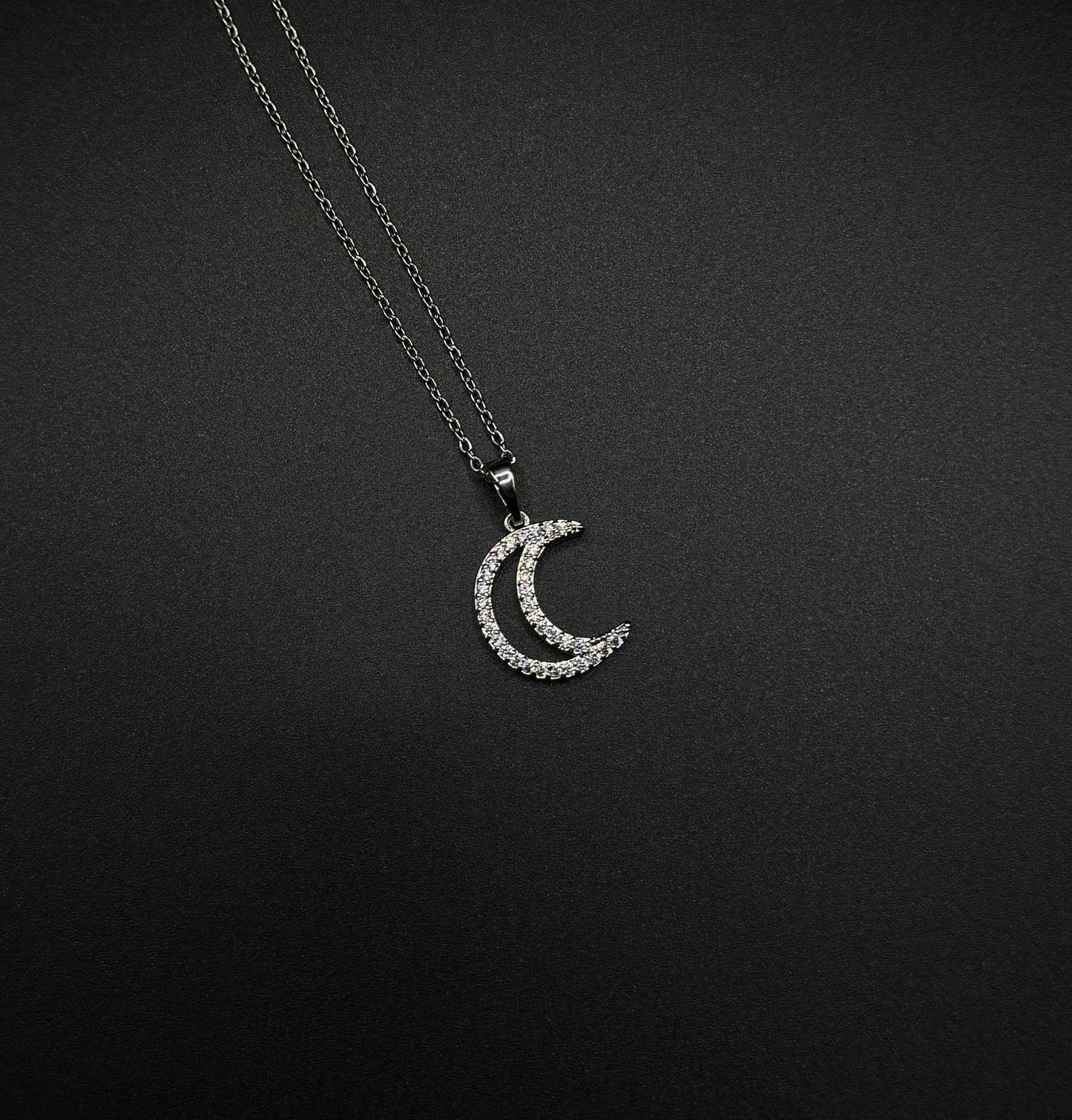 Collana Moon